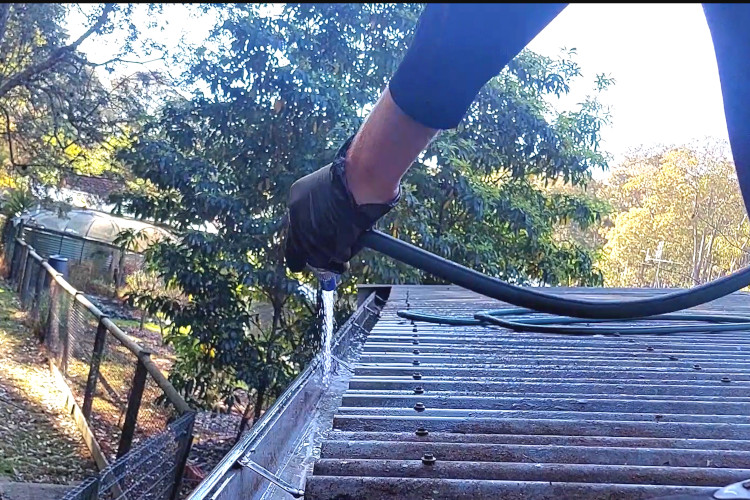 

ulladulla`s gutter cleaning company proves the effectiveness of a garden hose in delivering remarkable results during their professional cleaning services.